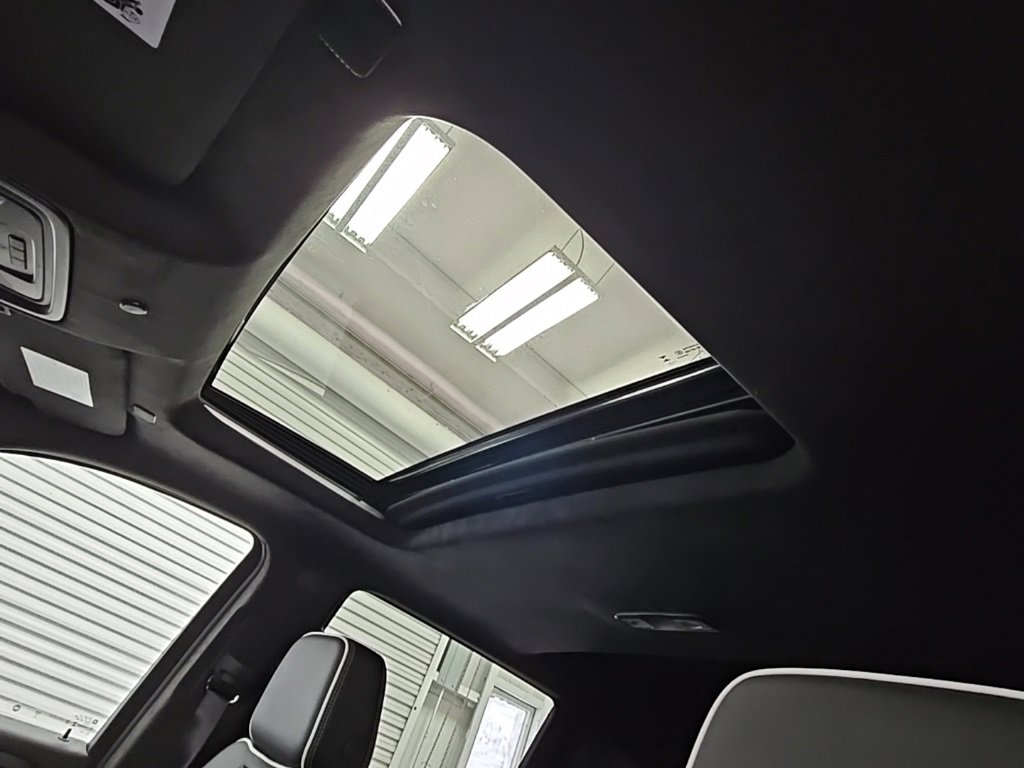 Used 2024 GMC Sierra 1500 AT4X image 30