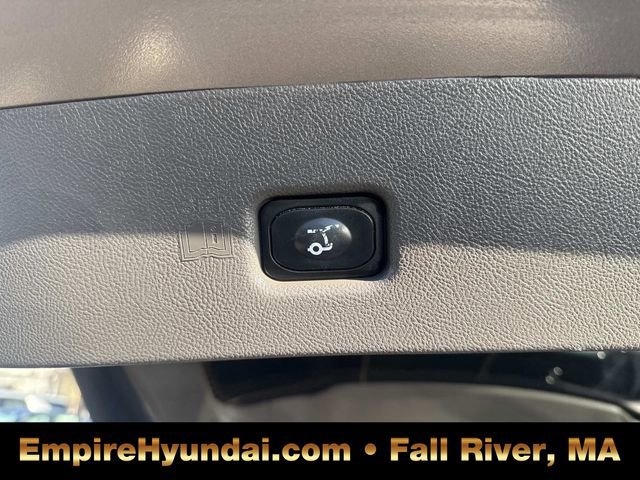 Used 2020 Lincoln Nautilus Reserve image 7