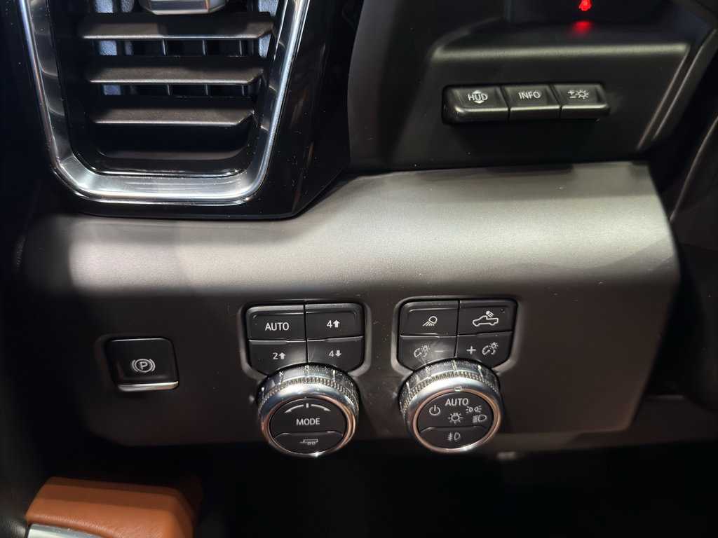 Used 2025 GMC Sierra 1500 Denali Ultimate AWD/4WD image 36
