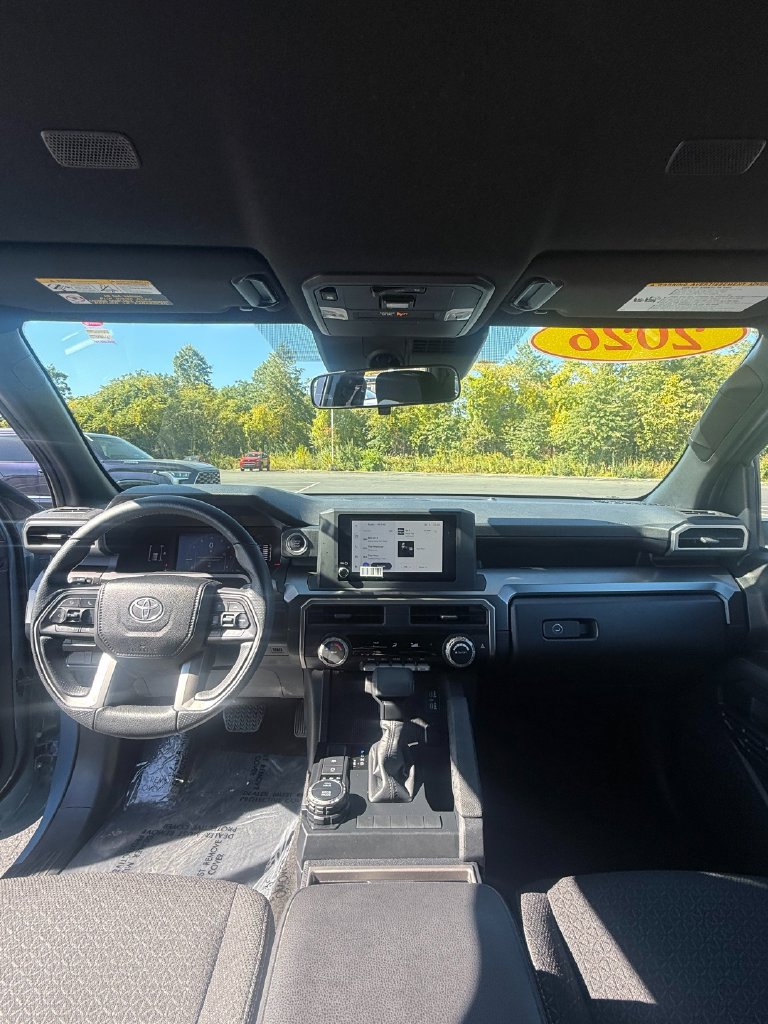 Certified 2026 Toyota 4Runner SR5 AWD/4WD image 15