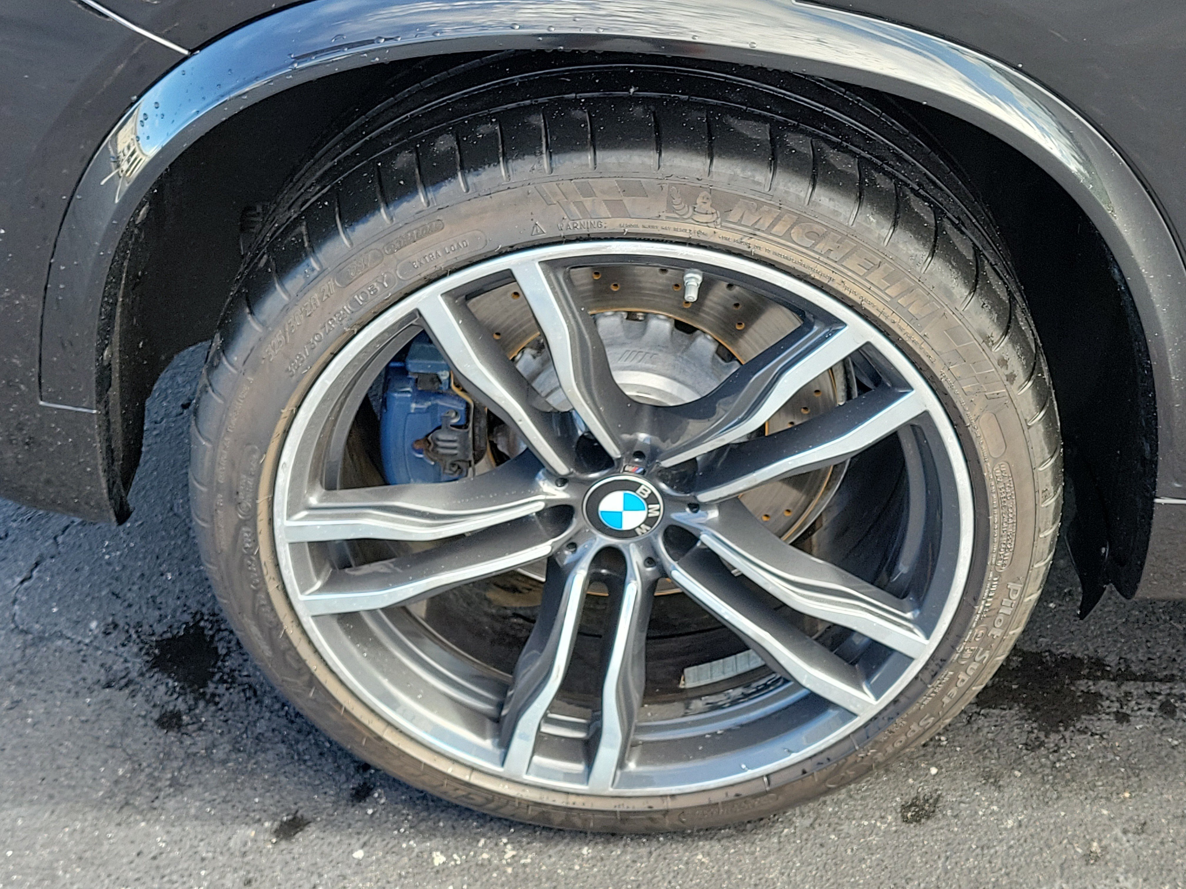 Used 2017 BMW X5 M AWD/4WD image 6