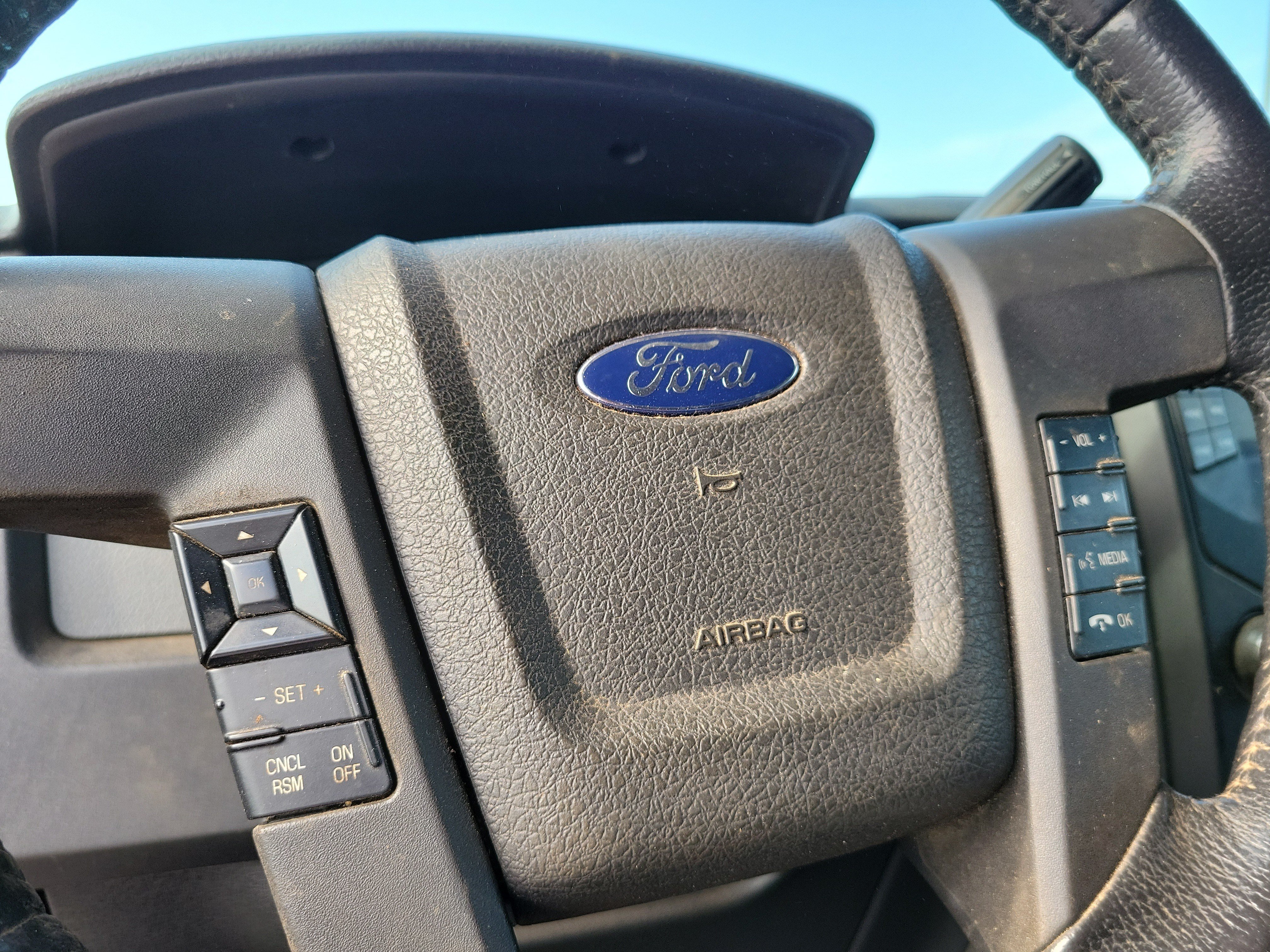 Used 2013 Ford F150 XLT w/ XLT Convenience Pkg AWD/4WD image 15