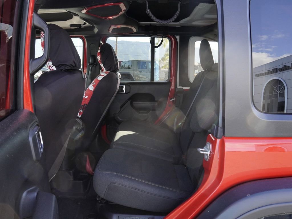 Used 2024 Jeep Wrangler Unlimited AWD/4WD image 21