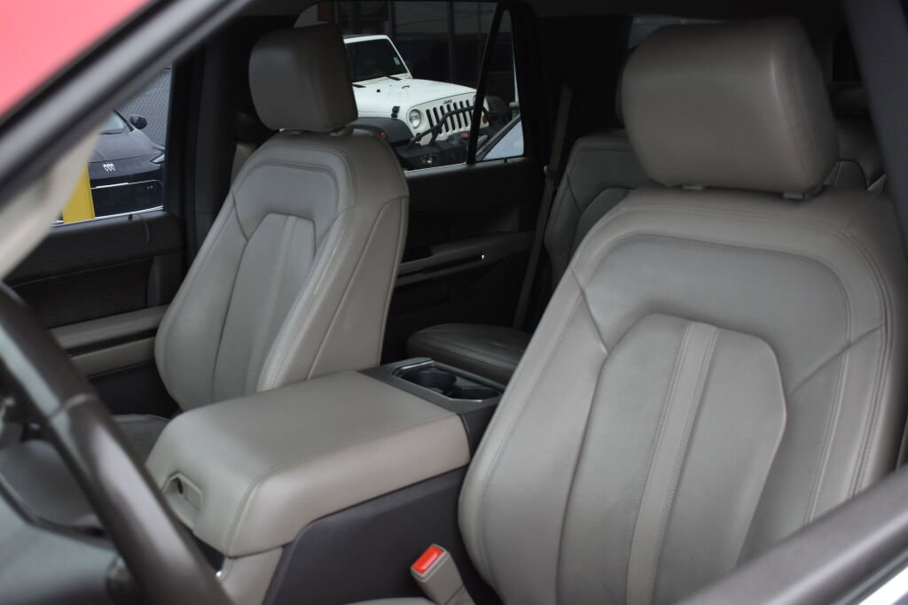 Used 2018 Ford Expedition Limited w/ Equipment Group 302A image 16