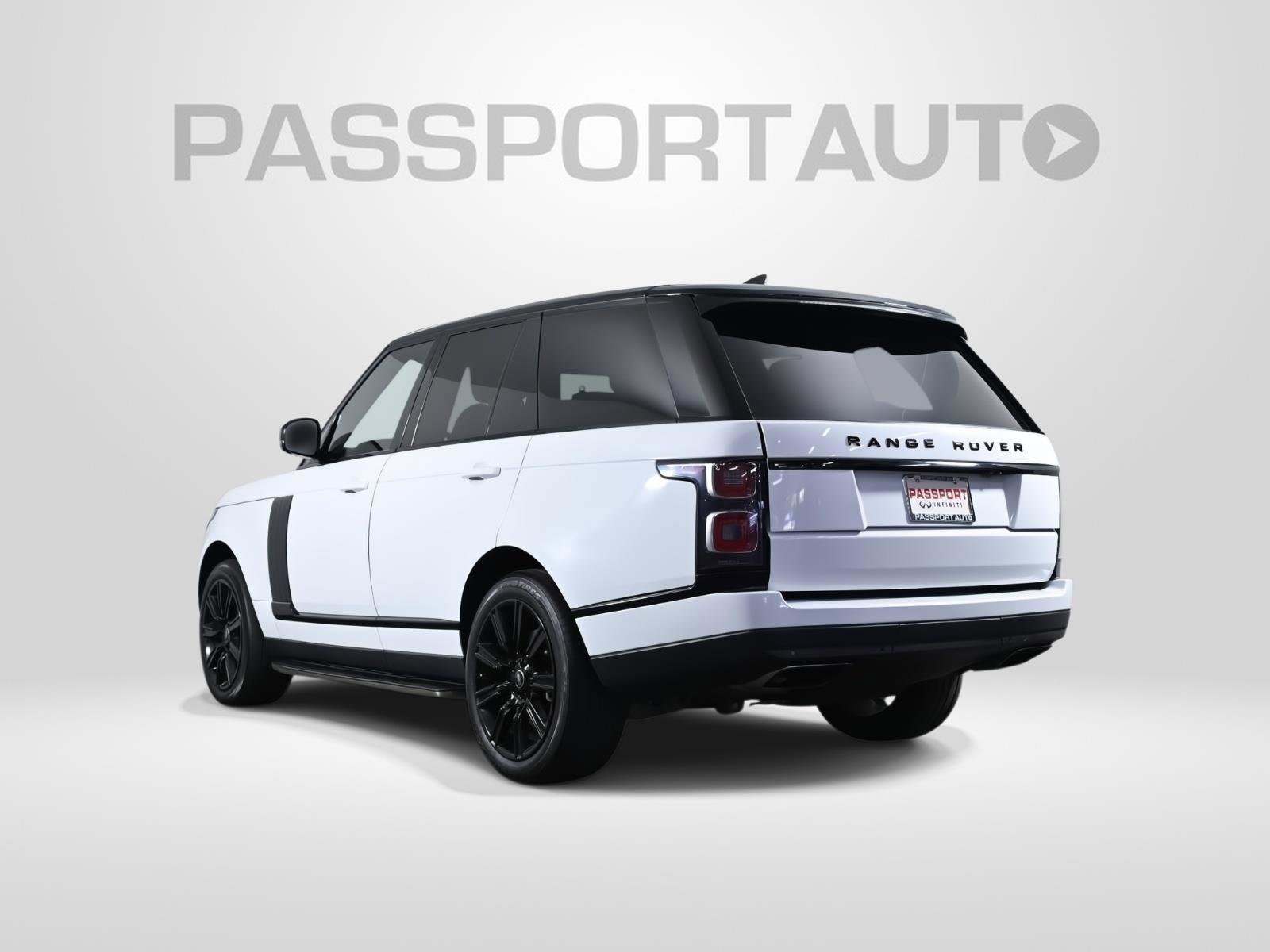 Used 2021 Land Rover Range Rover AWD/4WD image 4