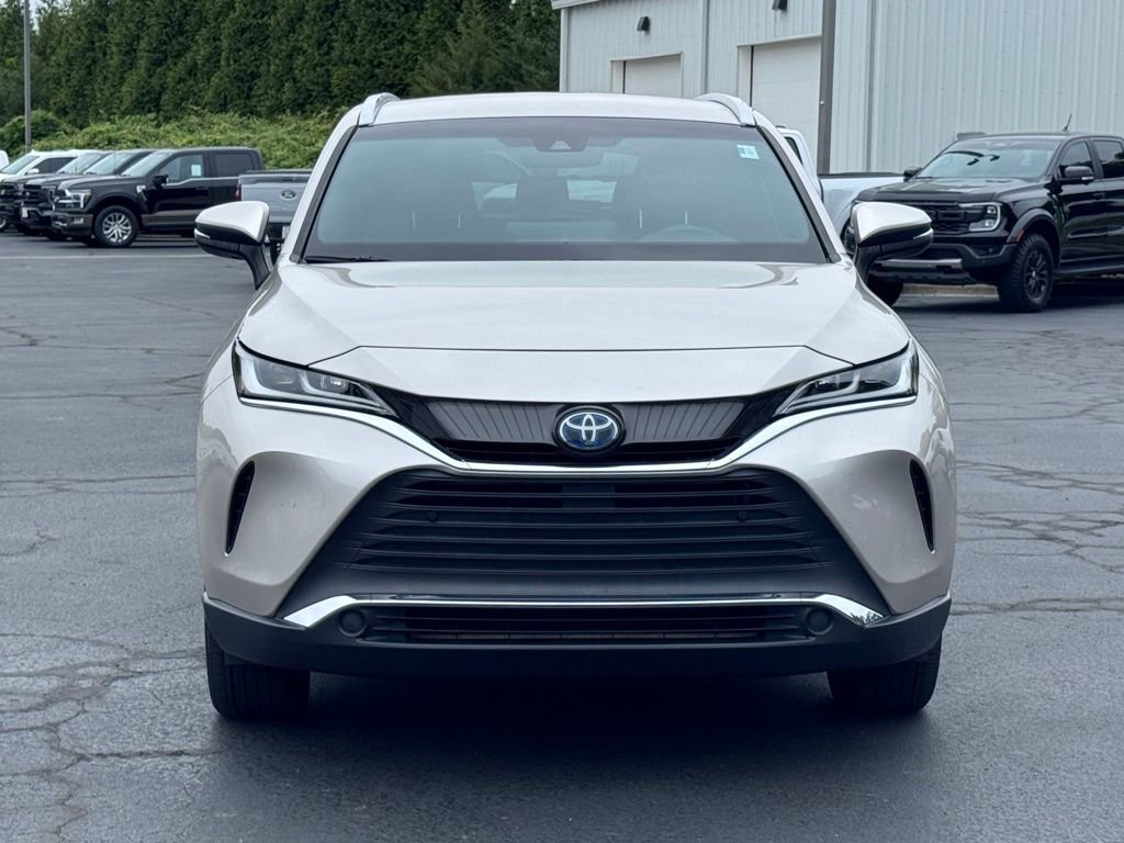 Used 2021 Toyota Venza XLE w/ Softex Package AWD/4WD image 3