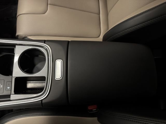 Used 2023 Hyundai Santa Fe SEL Premium image 23