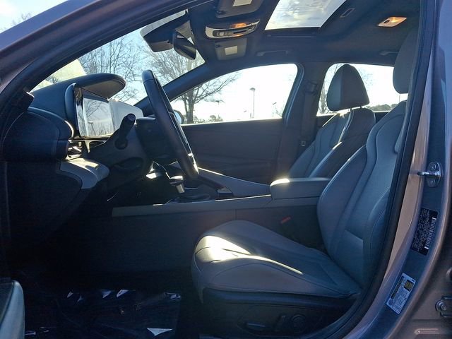 Used 2024 Hyundai Elantra Limited image 15