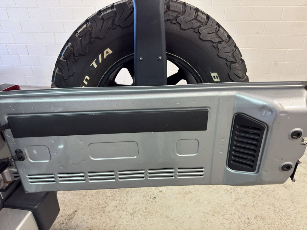 Used 2013 Jeep Wrangler Unlimited Sahara w/ Connectivity Group image 26