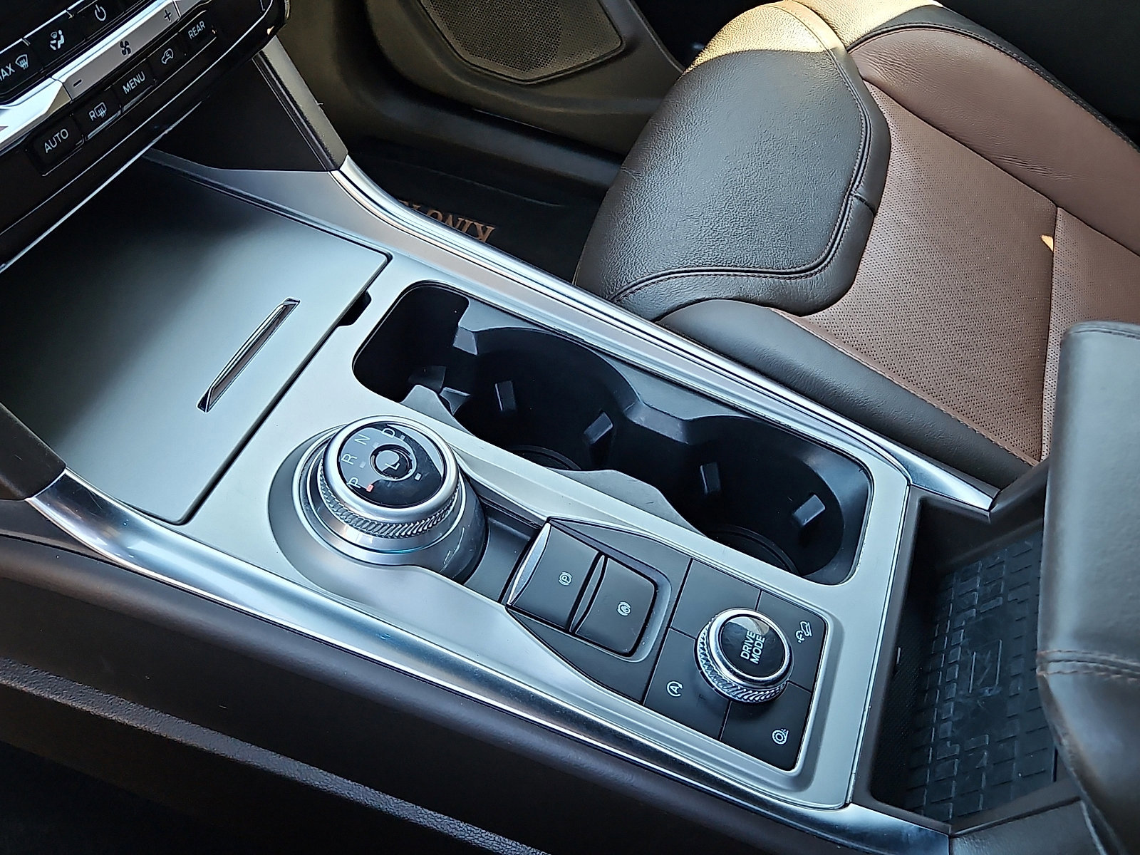 Used 2022 Ford Explorer King Ranch w/ Technology Package image 20