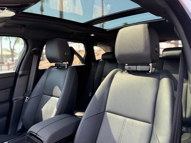 New 2026 Land Rover Range Rover Velar S AWD/4WD image 6