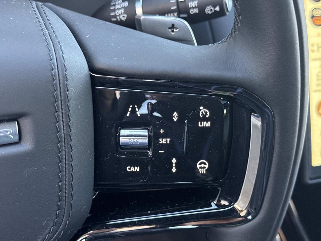 New 2026 Land Rover Range Rover Sport Dynamic SE image 28