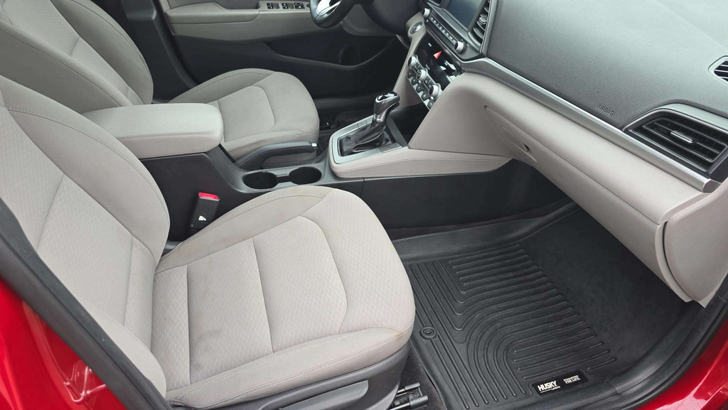 Used 2020 Hyundai Elantra Value Edition FWD image 18