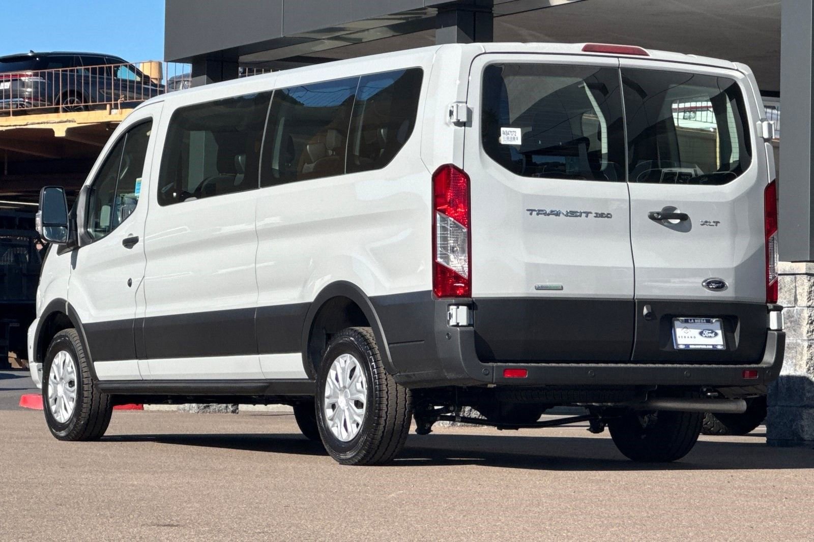 Used 2024 Ford Transit 350 XLT RWD image 5