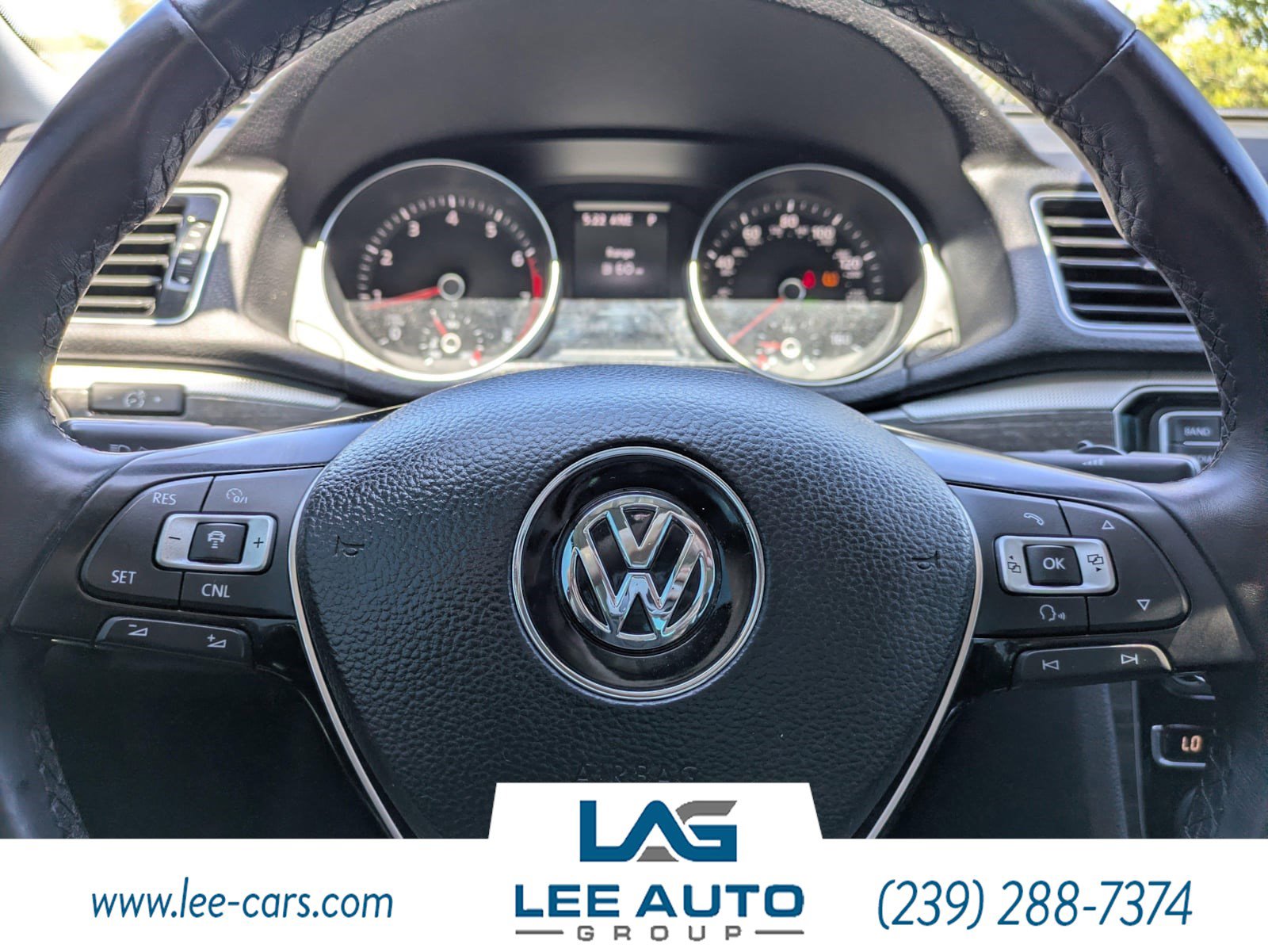 Used 2017 Volkswagen Passat 1.8T SEL Premium image 21