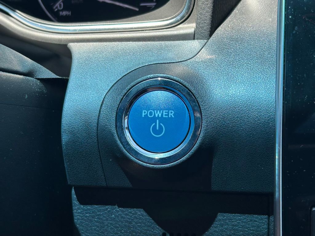 Used 2022 Toyota Avalon XLE FWD image 24