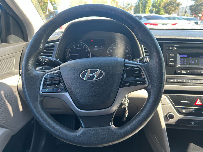 Used 2018 Hyundai Elantra SE image 10