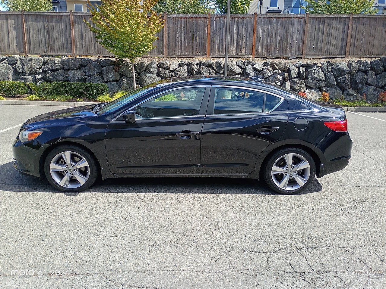 Used 2014 Acura ILX w/ Premium Package FWD image 6