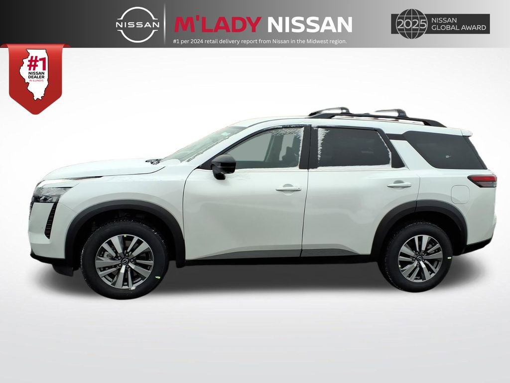 New 2026 Nissan Pathfinder SL image 4