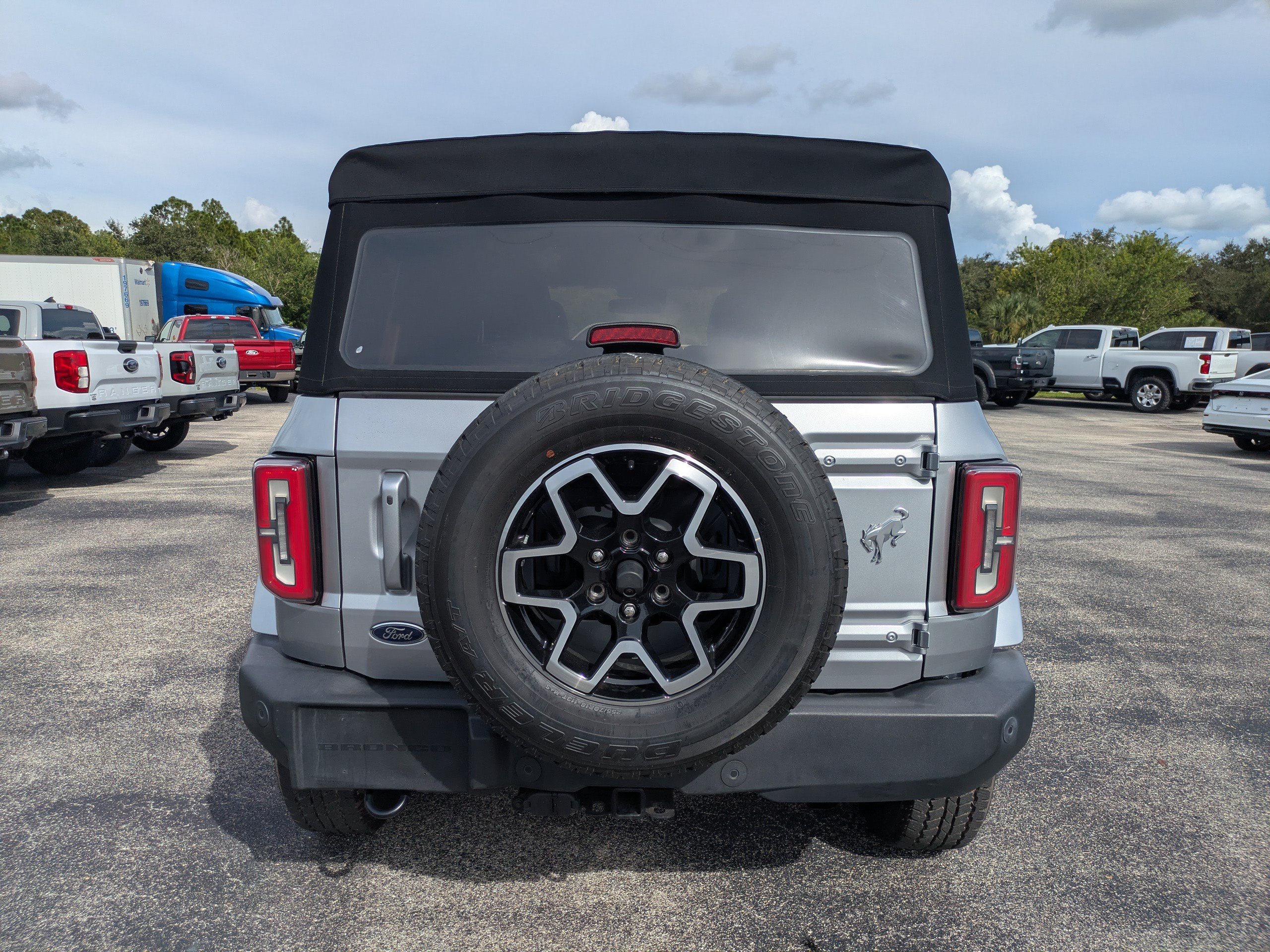 Used 2021 Ford Bronco Outer Banks AWD/4WD image 5