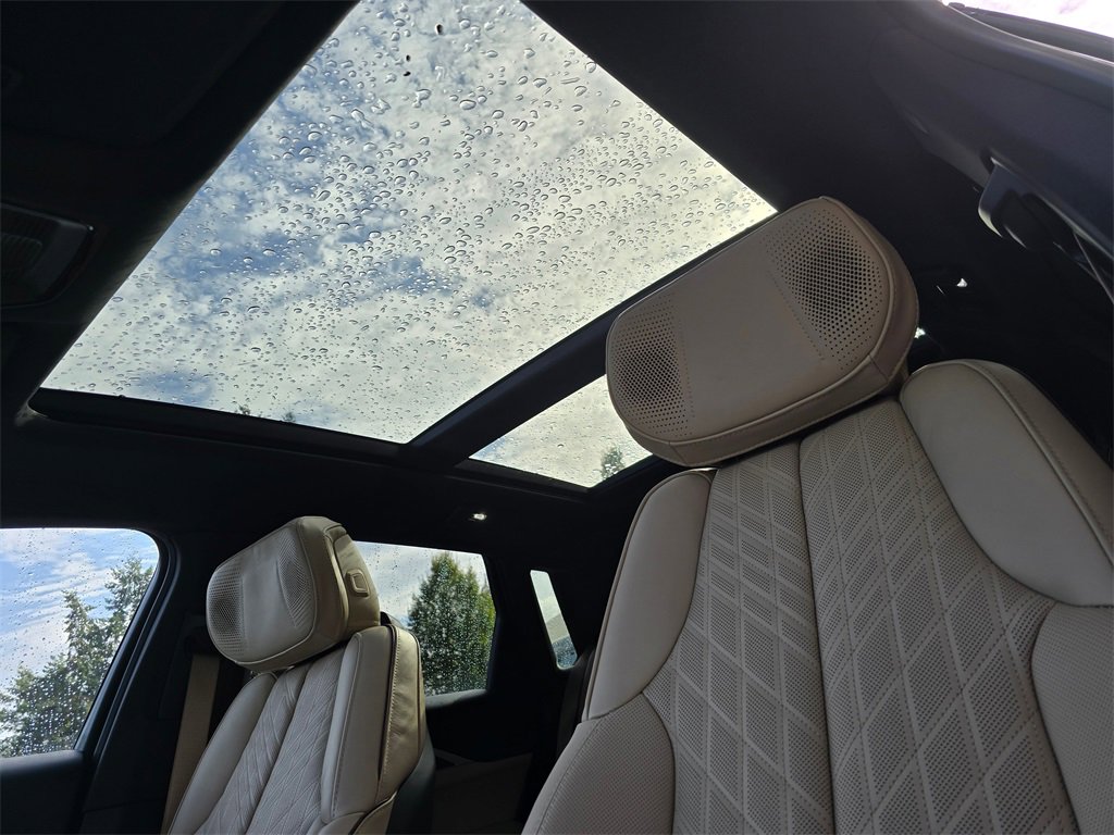 New 2025 Cadillac Lyriq Sport image 24