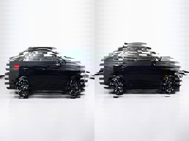 Used 2023 Kia K5 GT-Line image 4