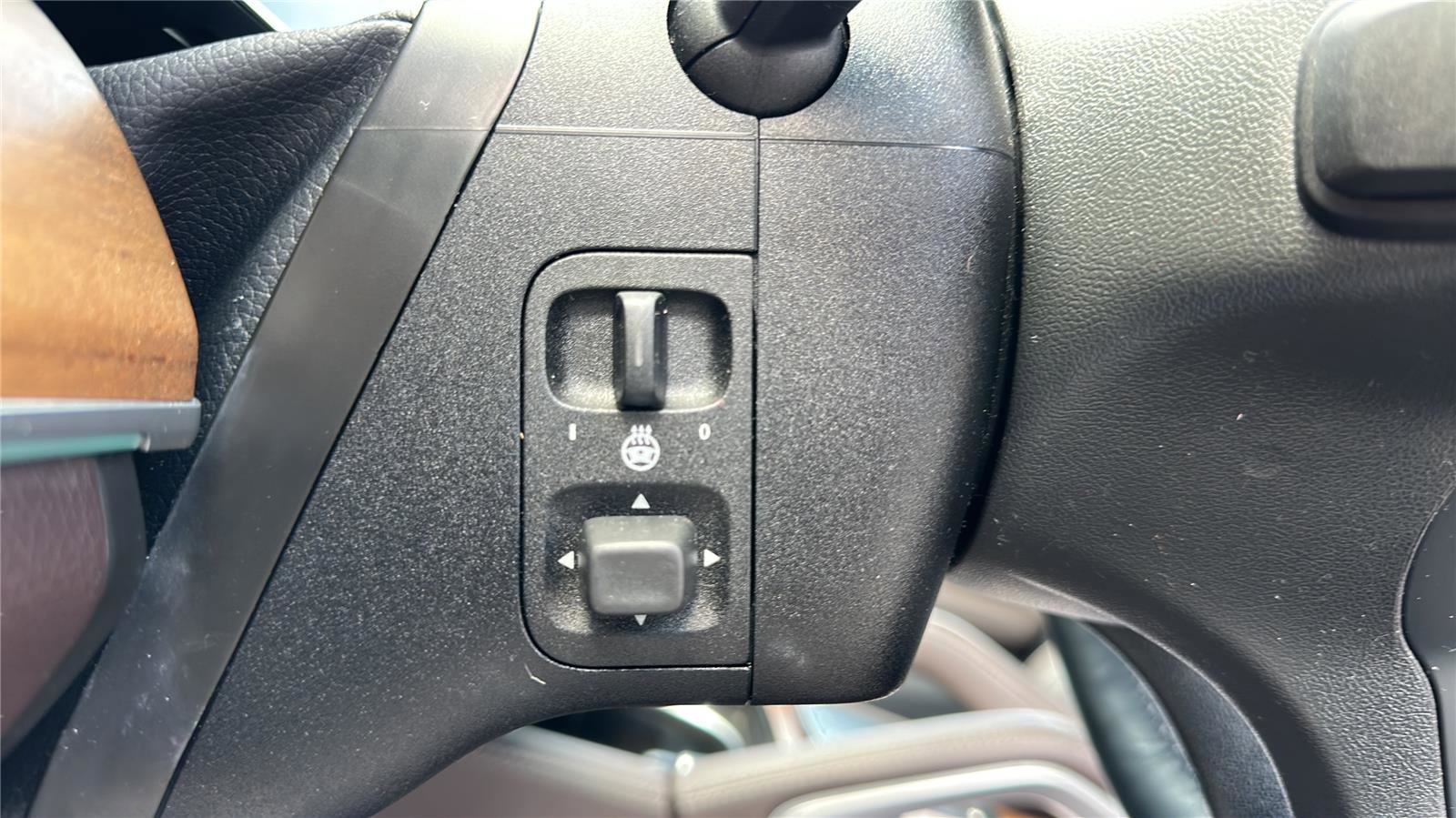 Used 2022 Mercedes-Benz GLS 450 4MATIC image 21