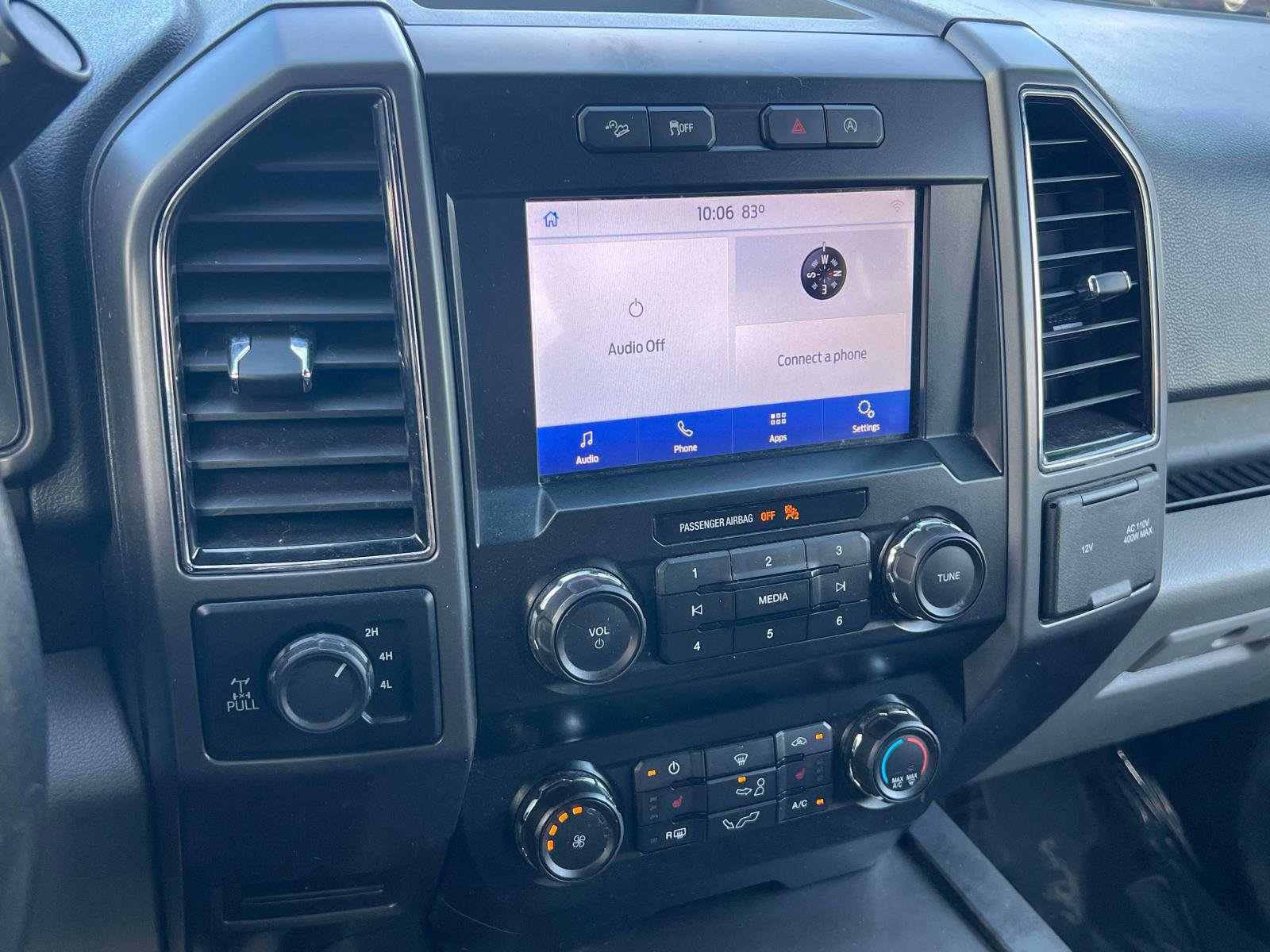 Used 2020 Ford F150 XLT w/ Equipment Group 302A Luxury AWD/4WD image 12