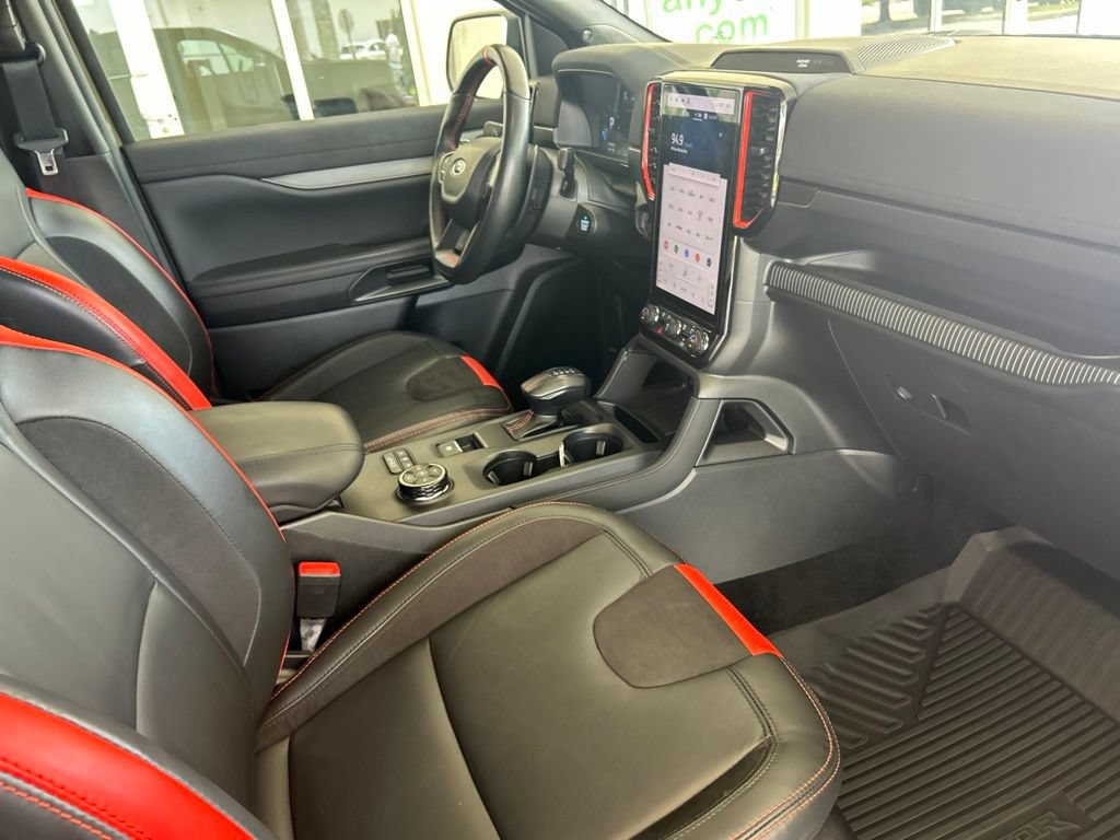 Used 2025 Ford Ranger Raptor AWD/4WD image 26