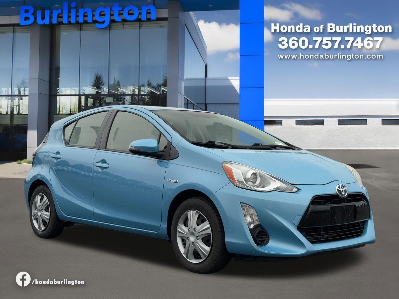 Used 2015 Toyota Prius C Three image 8