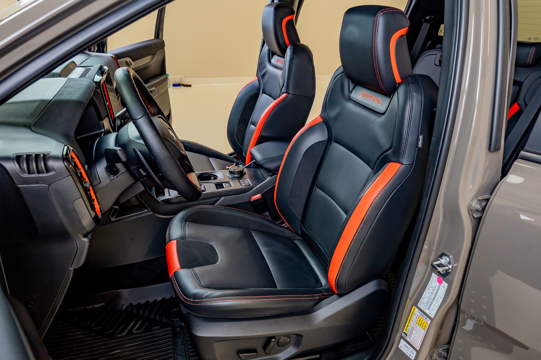 Used 2025 Ford Ranger Raptor image 30