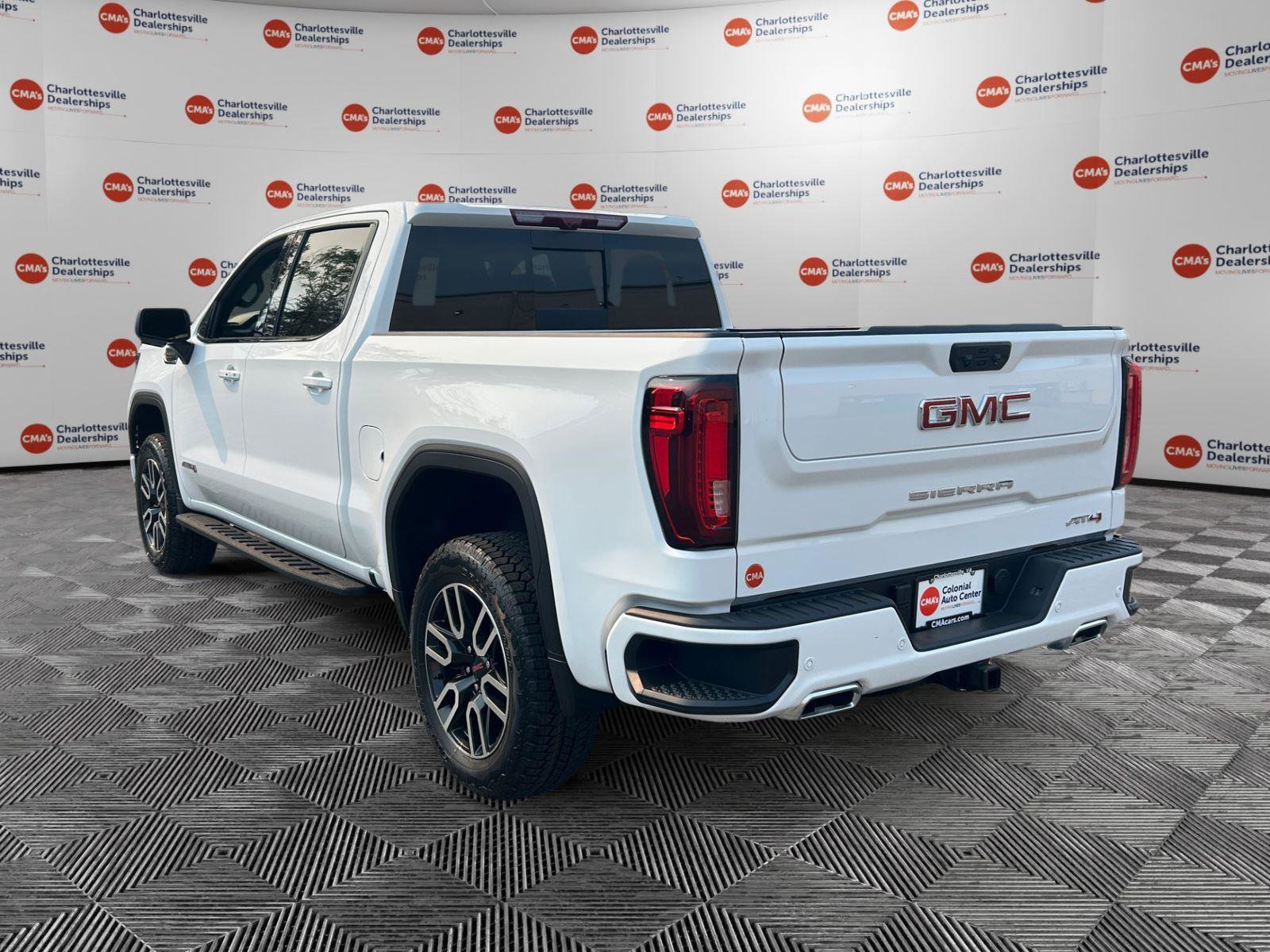 New 2026 GMC Sierra 1500 AT4 w/ AT4 Premium Package AWD/4WD image 3
