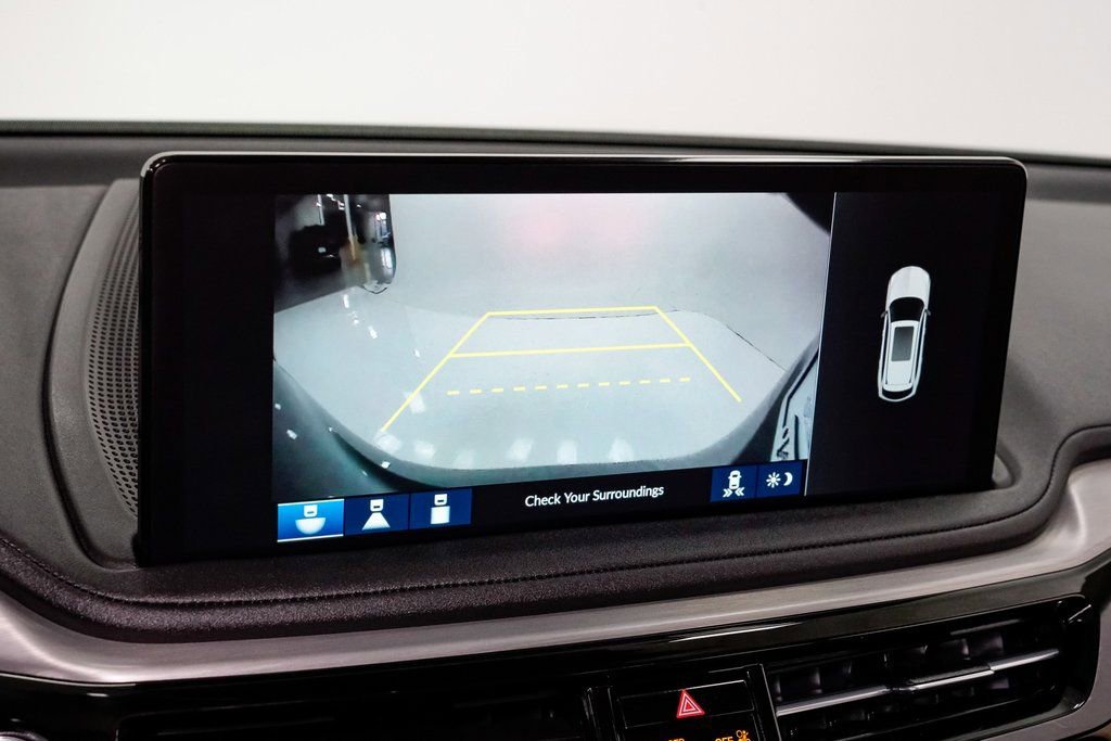 Used 2025 Acura MDX w/ Technology Package image 16