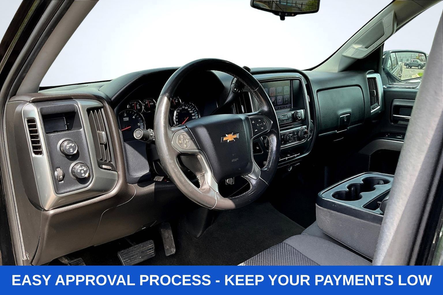 Used 2018 Chevrolet Silverado 1500 LT w/ All Star Edition AWD/4WD image 23