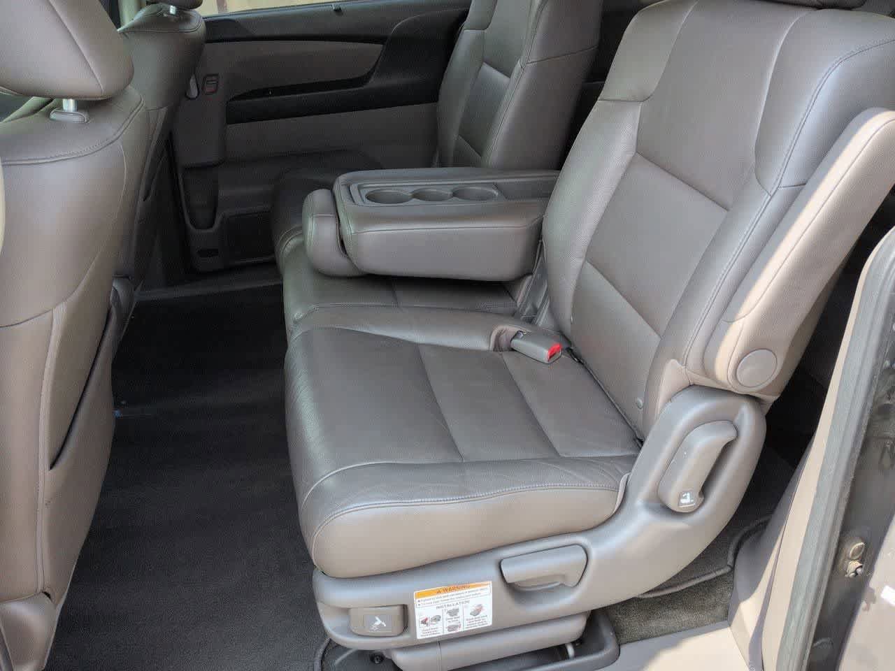 Used 2012 Honda Odyssey Touring Elite image 20