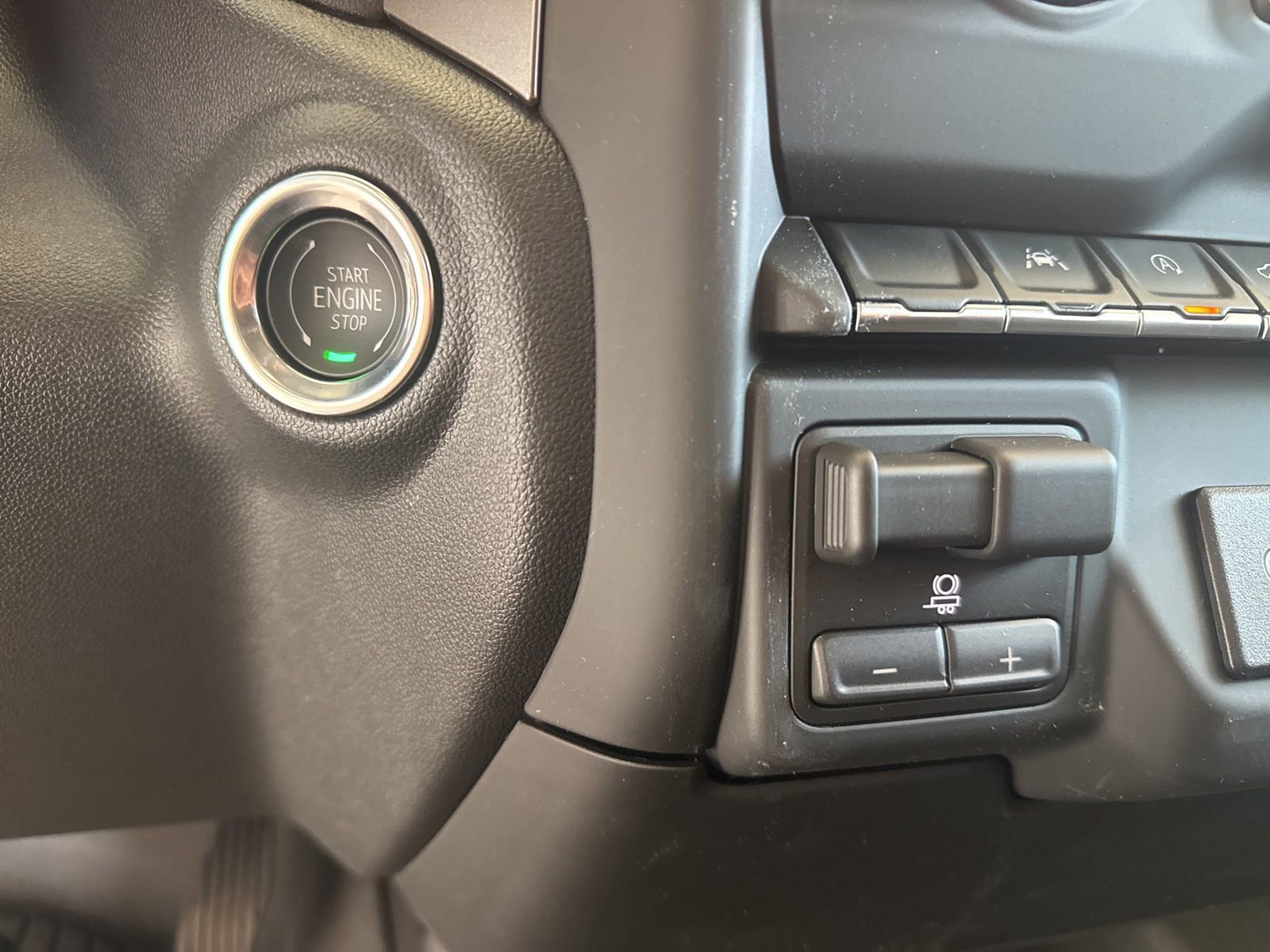 New 2026 Chevrolet Silverado 1500 Custom Trail Boss w/ LPO, Dark Essentials Package image 26