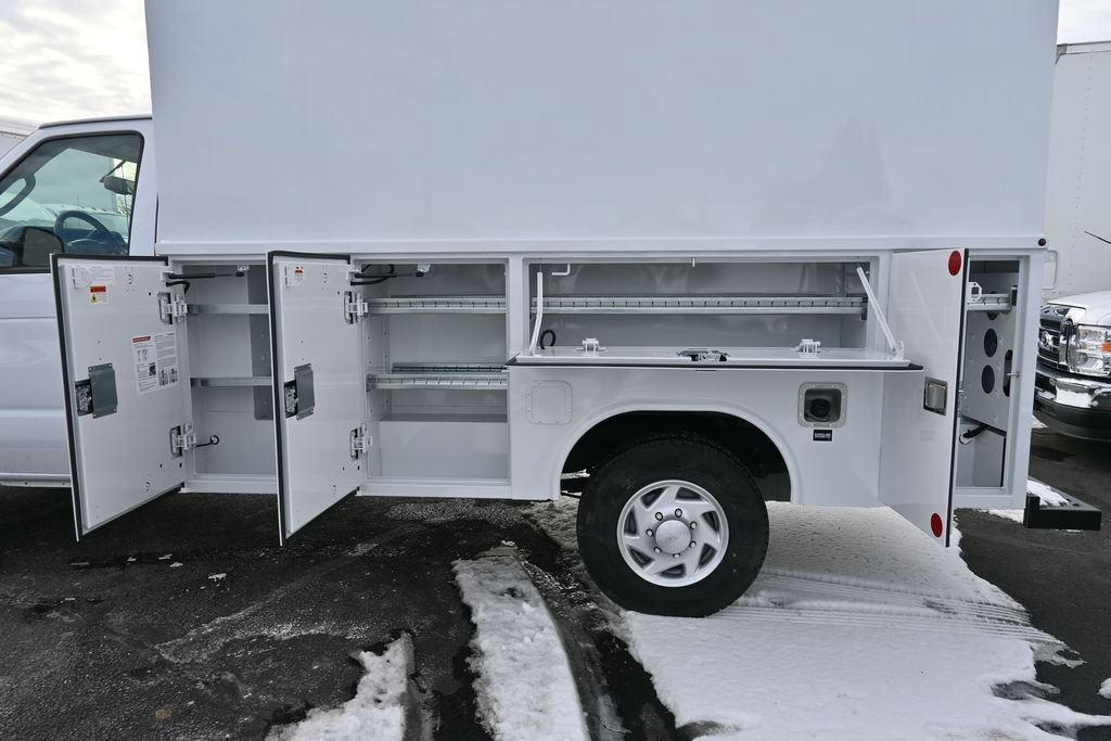 New 2025 Ford E-350 and Econoline 350 Super Duty w/ Power Equipment Group RWD image 13