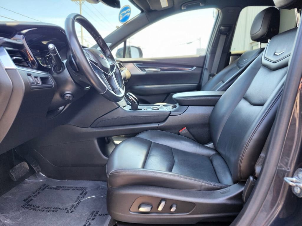Used 2023 Cadillac XT5 Premium Luxury AWD/4WD image 16