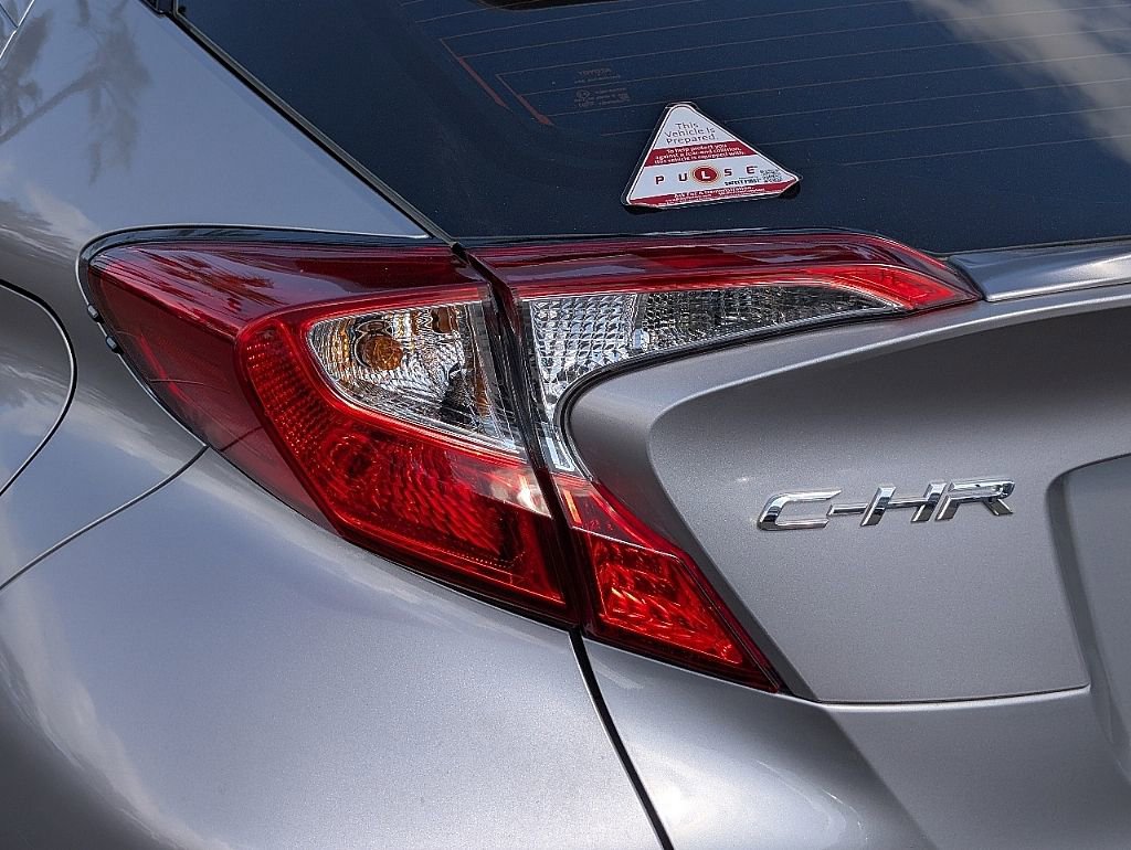 Used 2019 Toyota C-HR LE image 13