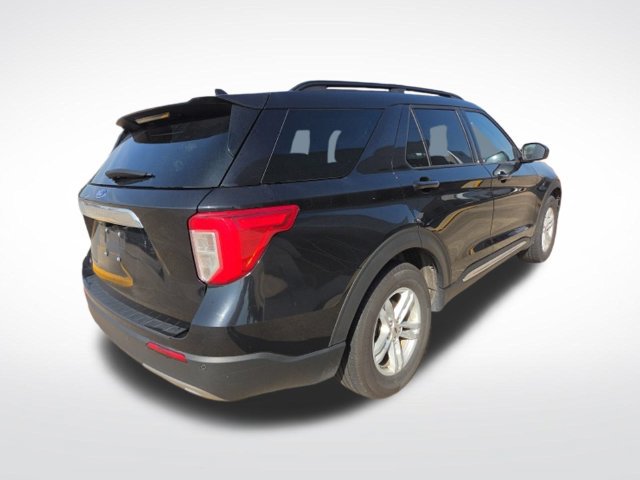 Certified 2024 Ford Explorer XLT w/ Equipment Group 202A RWD image 10