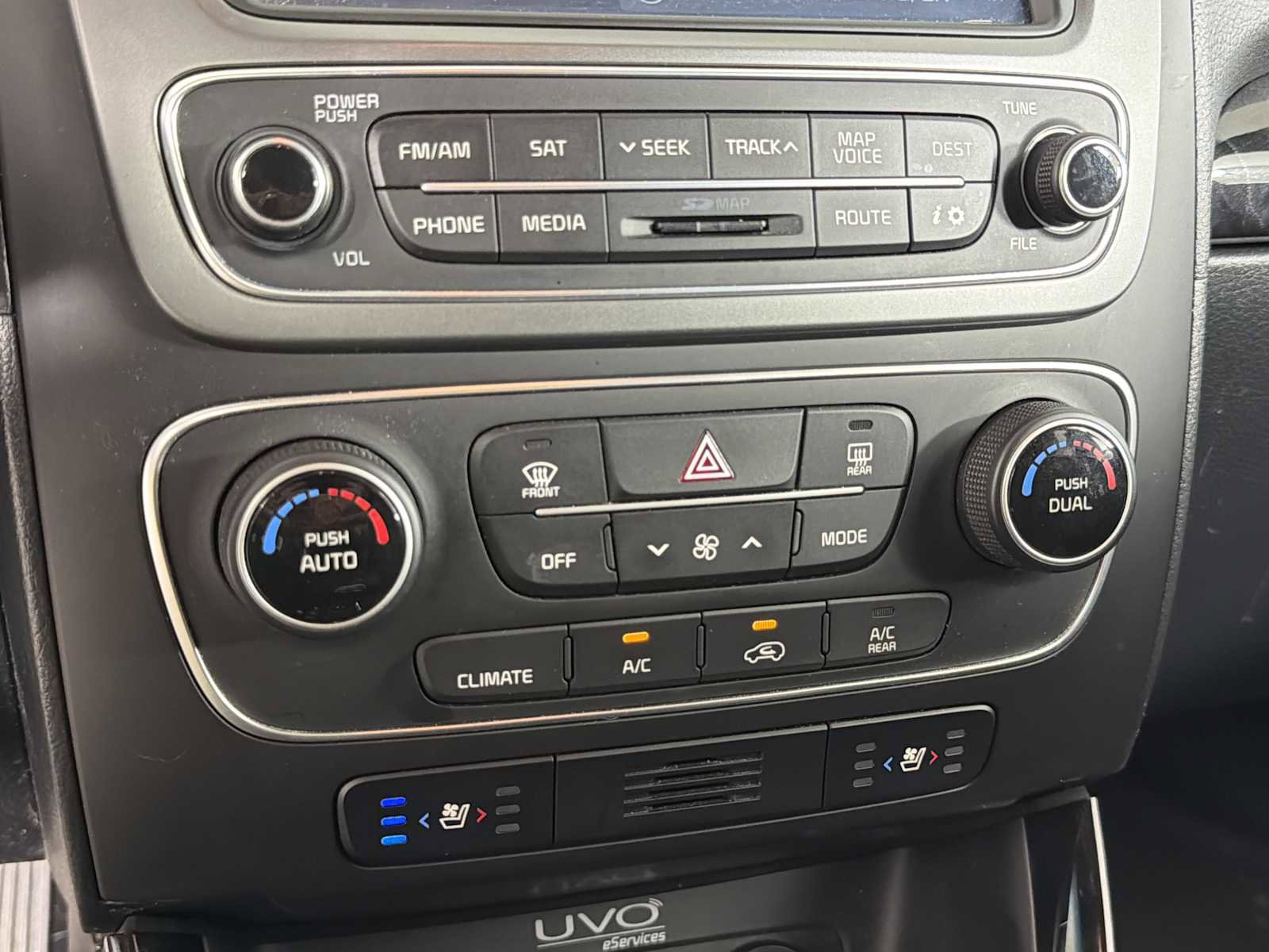 Used 2014 Kia Sorento SX w/ 3rd Row Package image 35