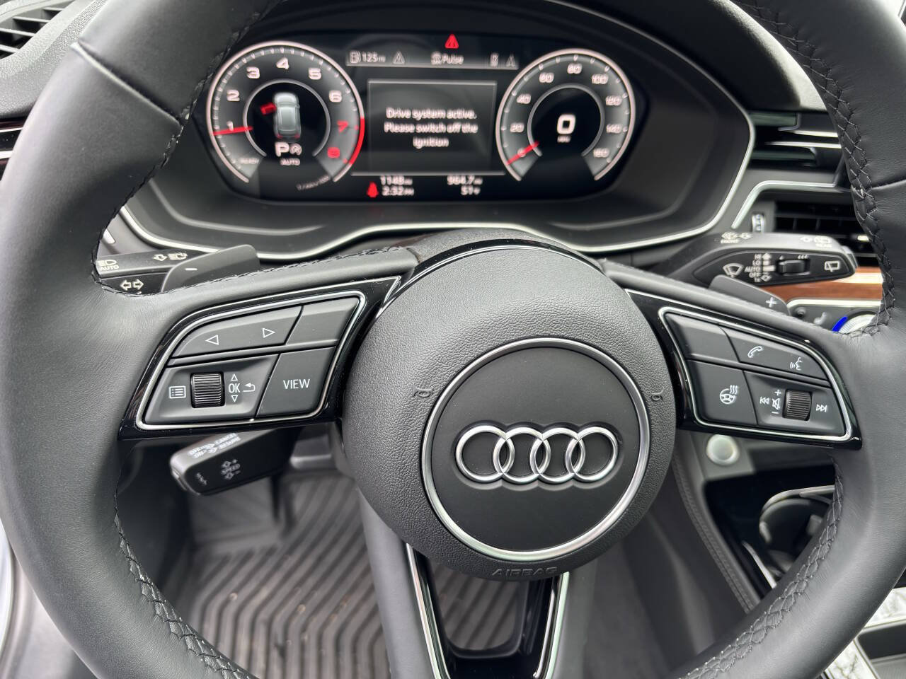 Used 2022 Audi A4 2.0T allroad Premium Plus AWD/4WD image 31