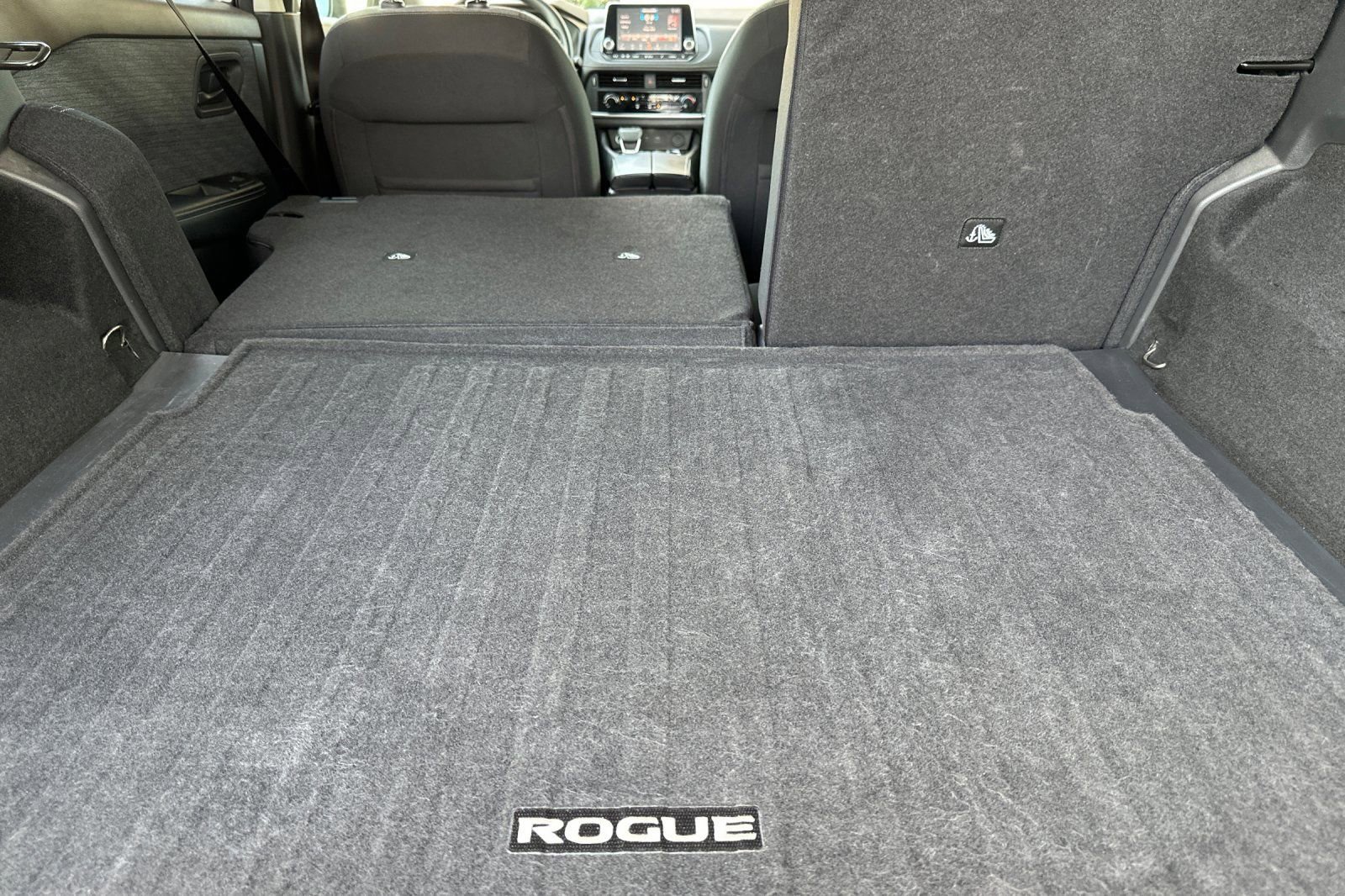 Used 2021 Nissan Rogue S image 15