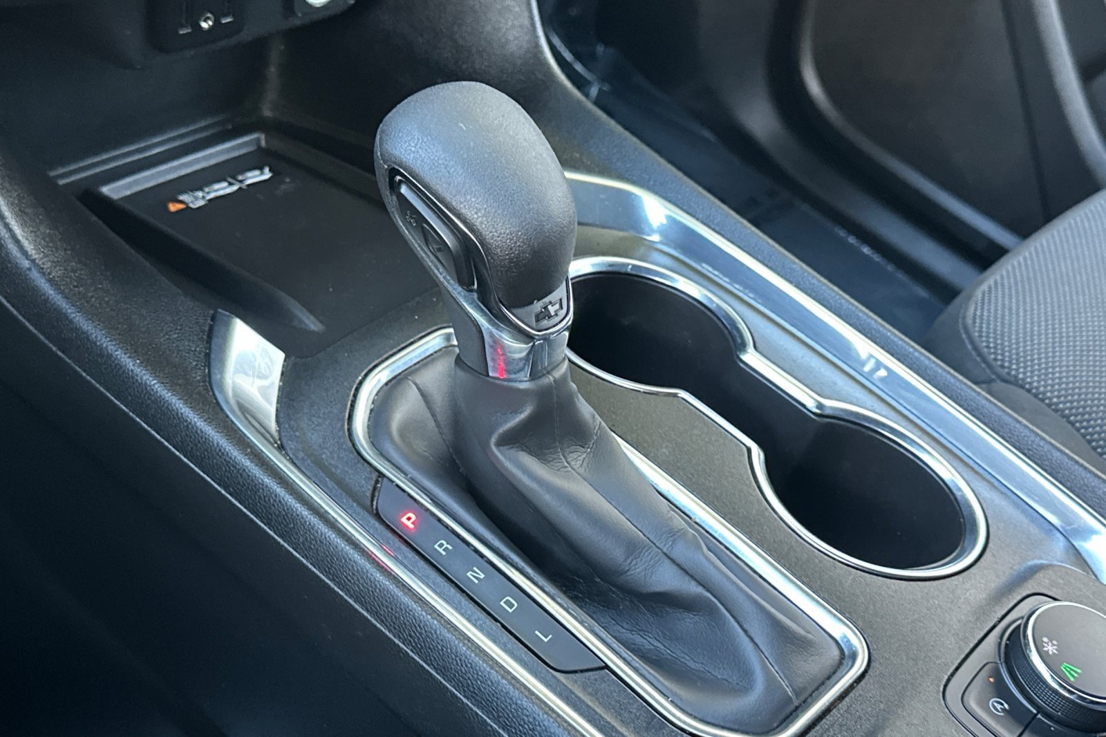 Used 2023 Chevrolet Traverse LT image 35