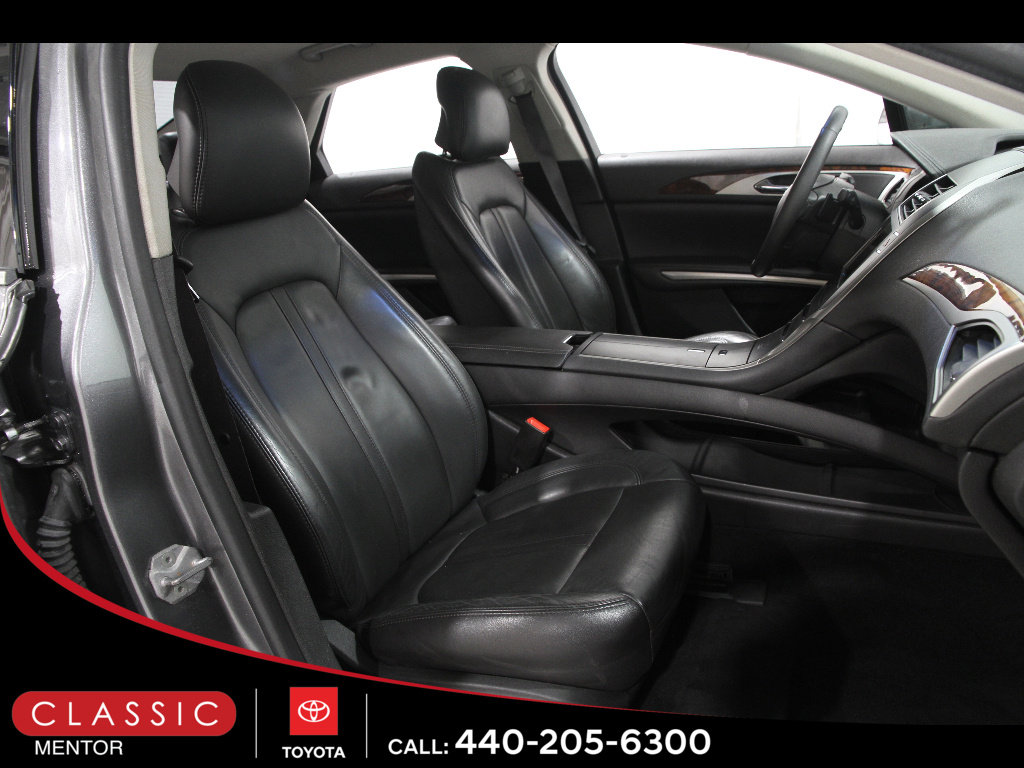 Used 2014 Lincoln MKZ image 14