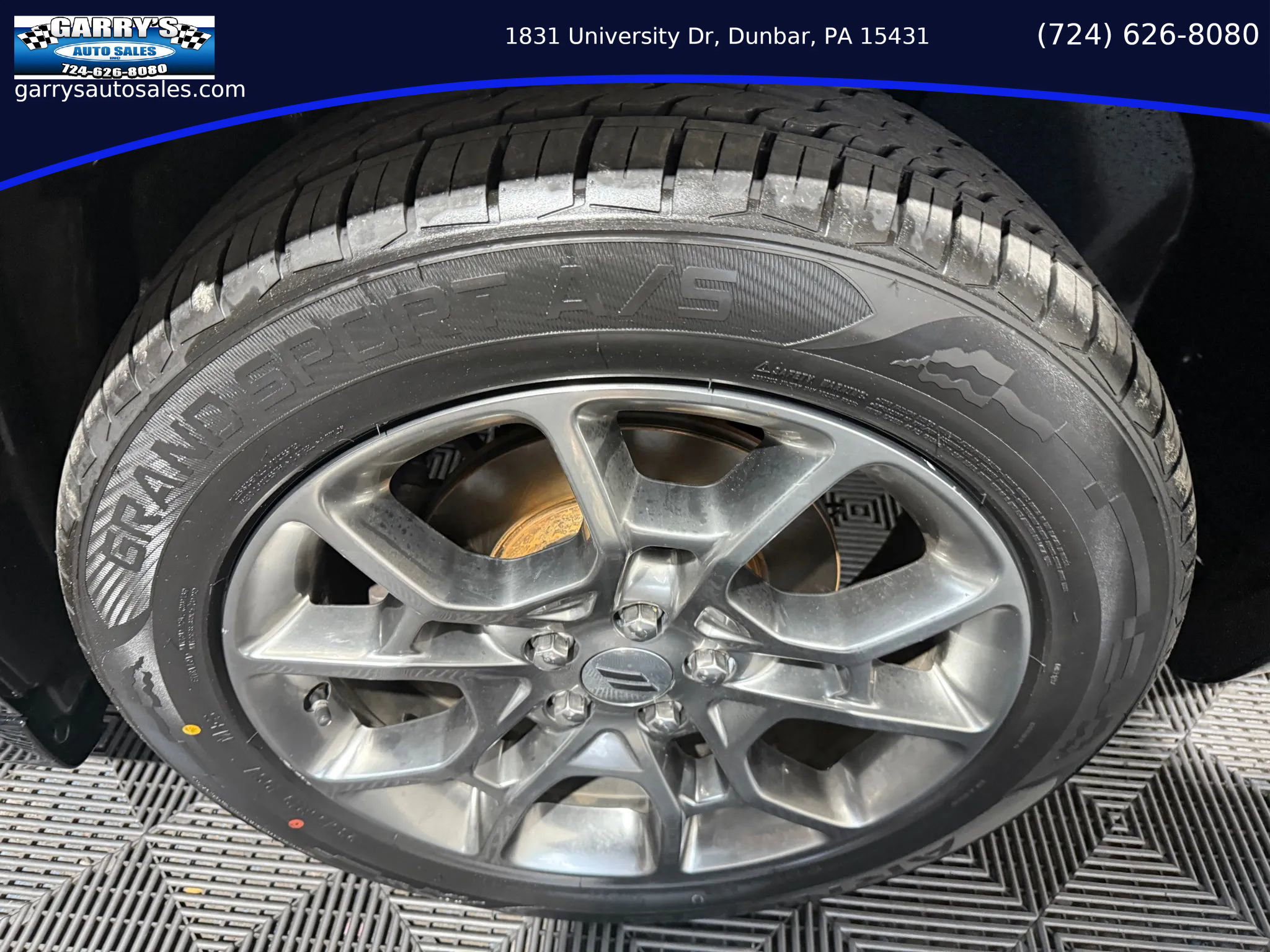 Used 2017 Dodge Charger SXT w/ Rallye Group image 11