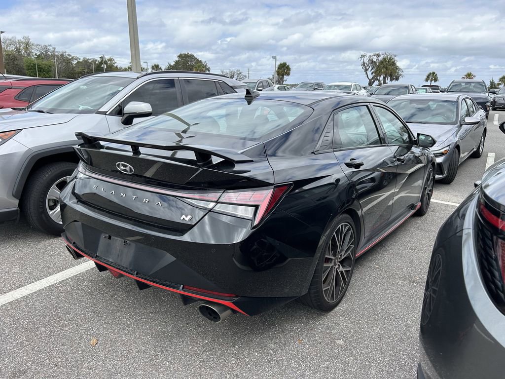 Used 2023 Hyundai Elantra N image 2