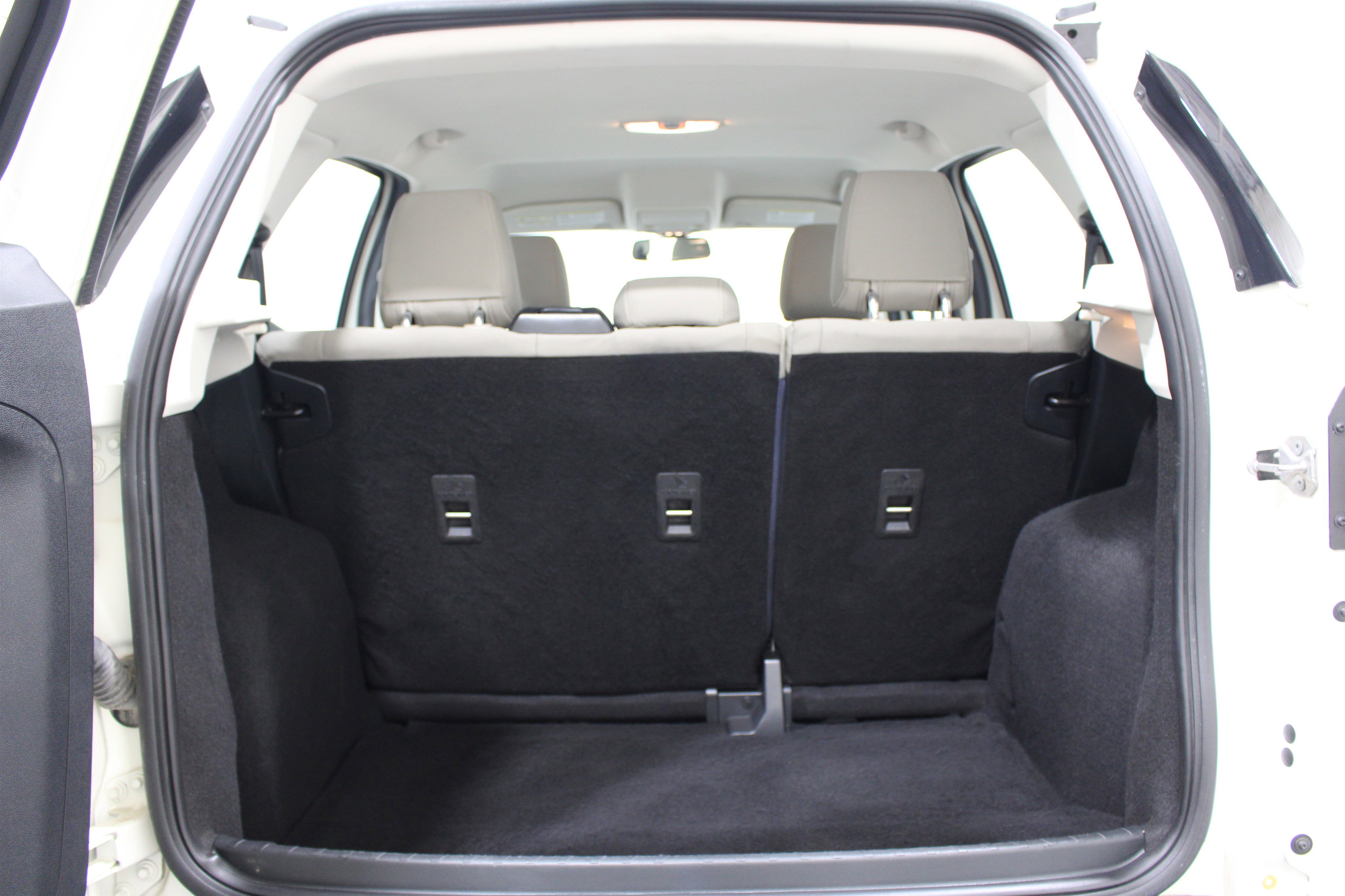 Used 2021 Ford EcoSport S FWD image 22