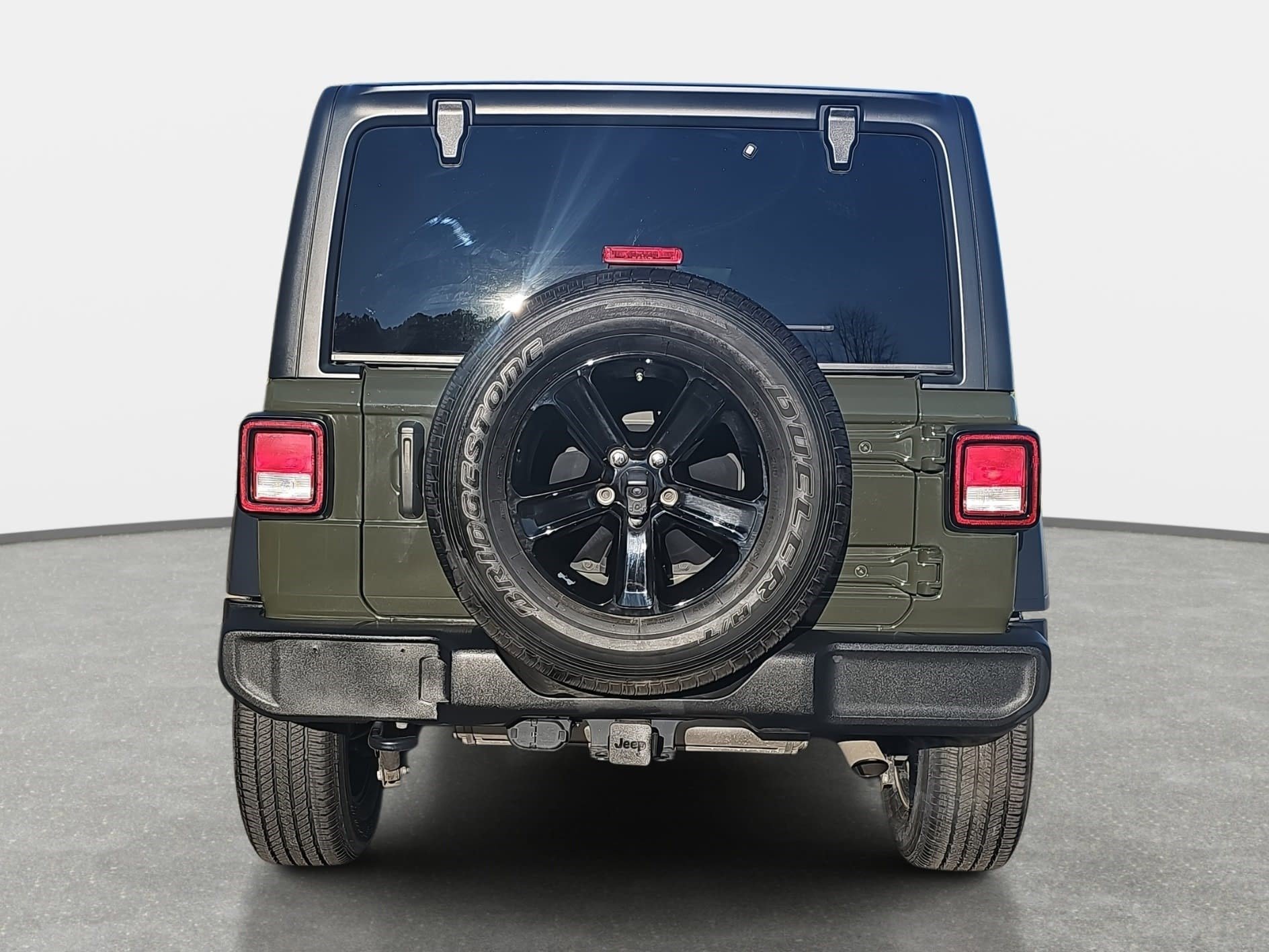 Used 2023 Jeep Wrangler Unlimited Sport image 8