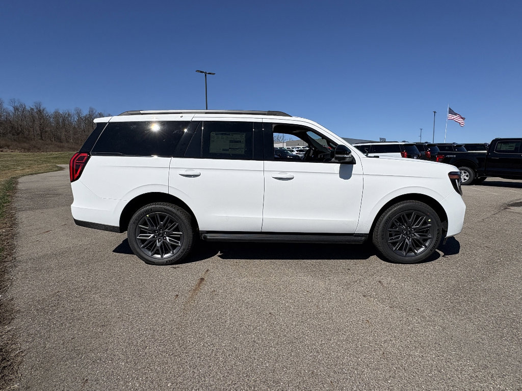 New 2026 Ford Expedition Platinum image 6